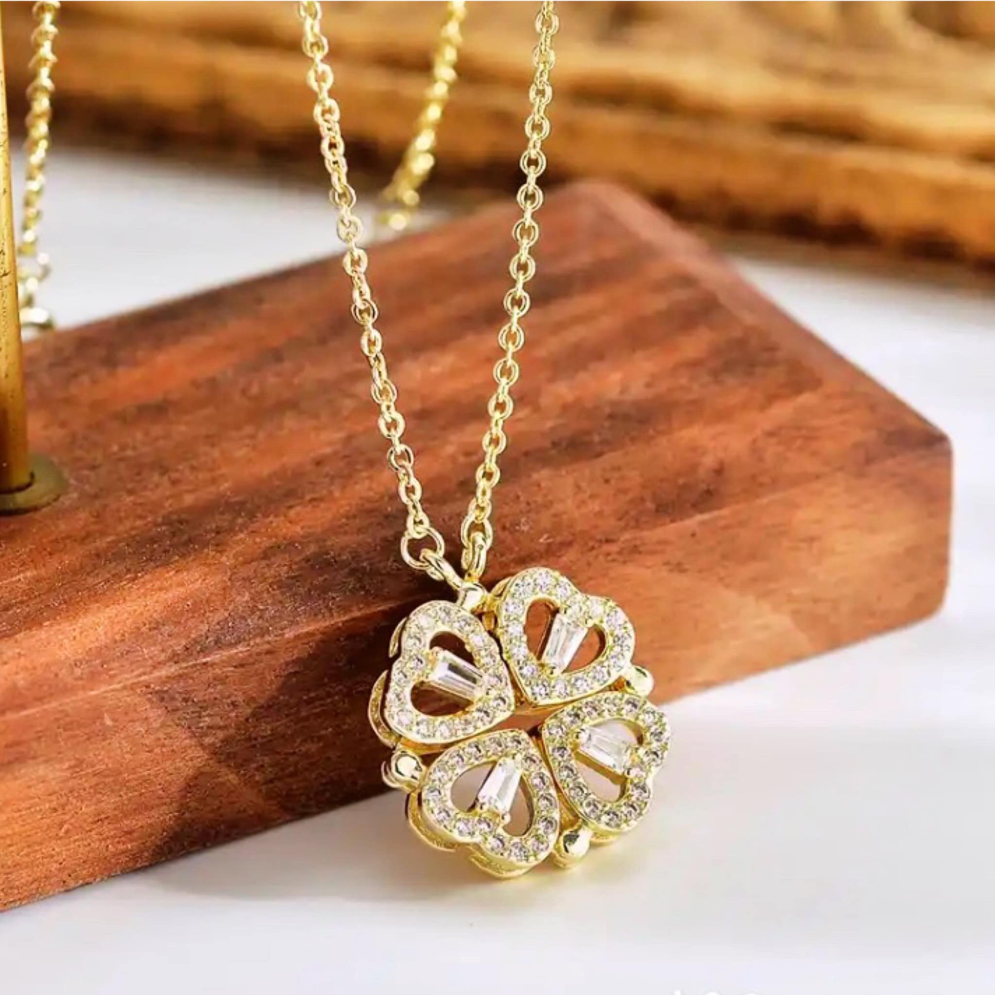 COLLAR TREBOL 4 HOJAS 2 EN 1 DORADO