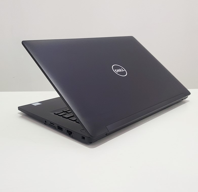 Laptop Dell Alto Rendimiento Core i7 8va Gen16gb Ram 480gb SSD HDMI WiFi Bluetooth (Reacondicionado)