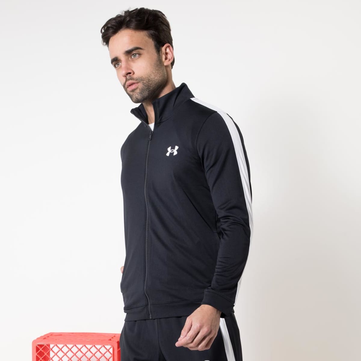 Conjunto deportivo de 2 piezas Emea de Under Armour, color negro, para hombre, mod. 989597