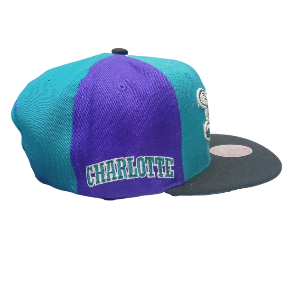 Gorra MItchell & Ness Snapback Charlotte Hornets Azul 535540
