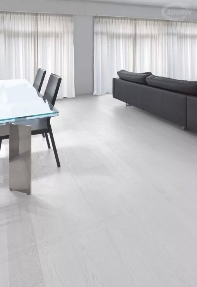 Piso Pvc Auto-adherible Caja 1 M2 #8537 Madera Gris Clara