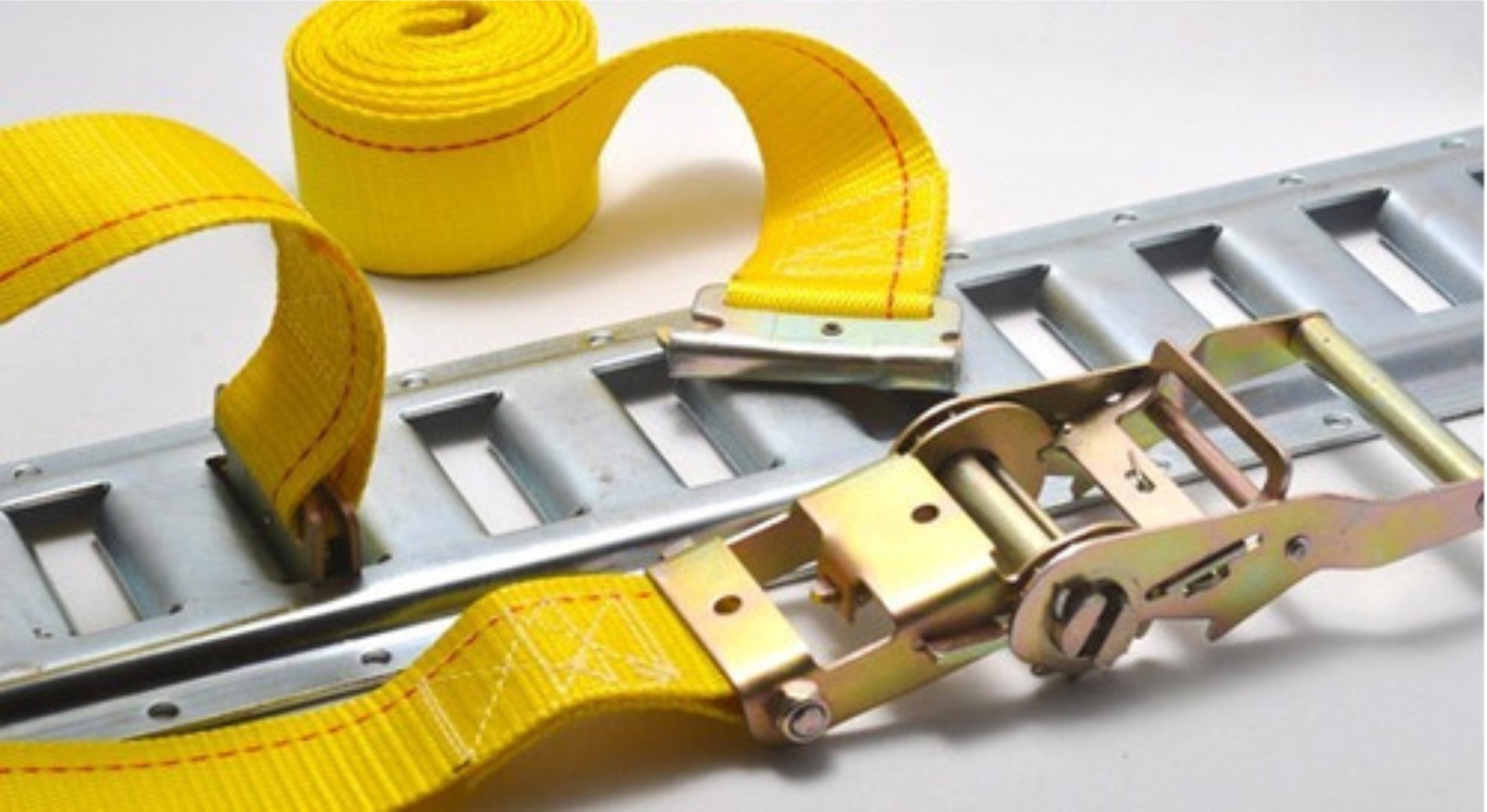 Banda Logística Con Trinquete Para Riel Logistico 2x16 Pies