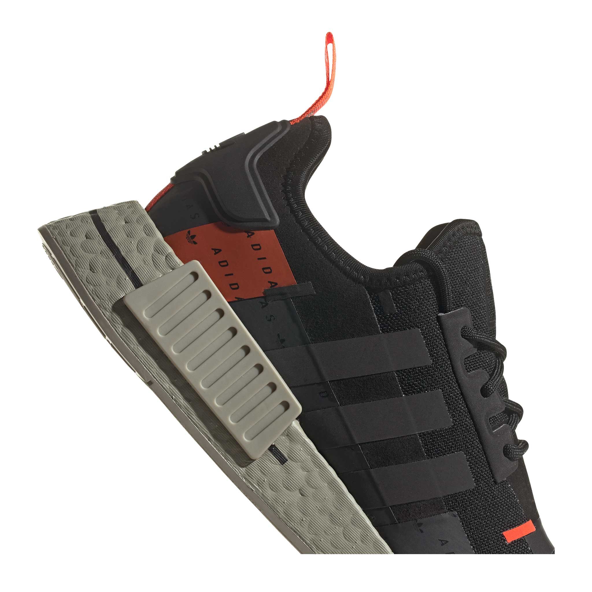 Tenis adidas NMD_R1