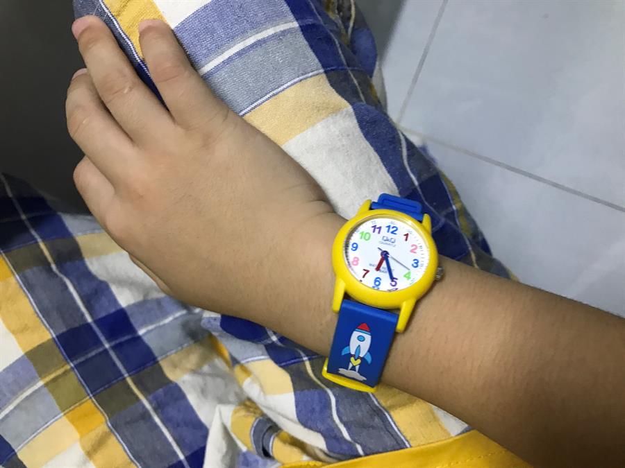 Reloj Infantil Para Niño Q & Q Bombero Análogo Vr99j019y