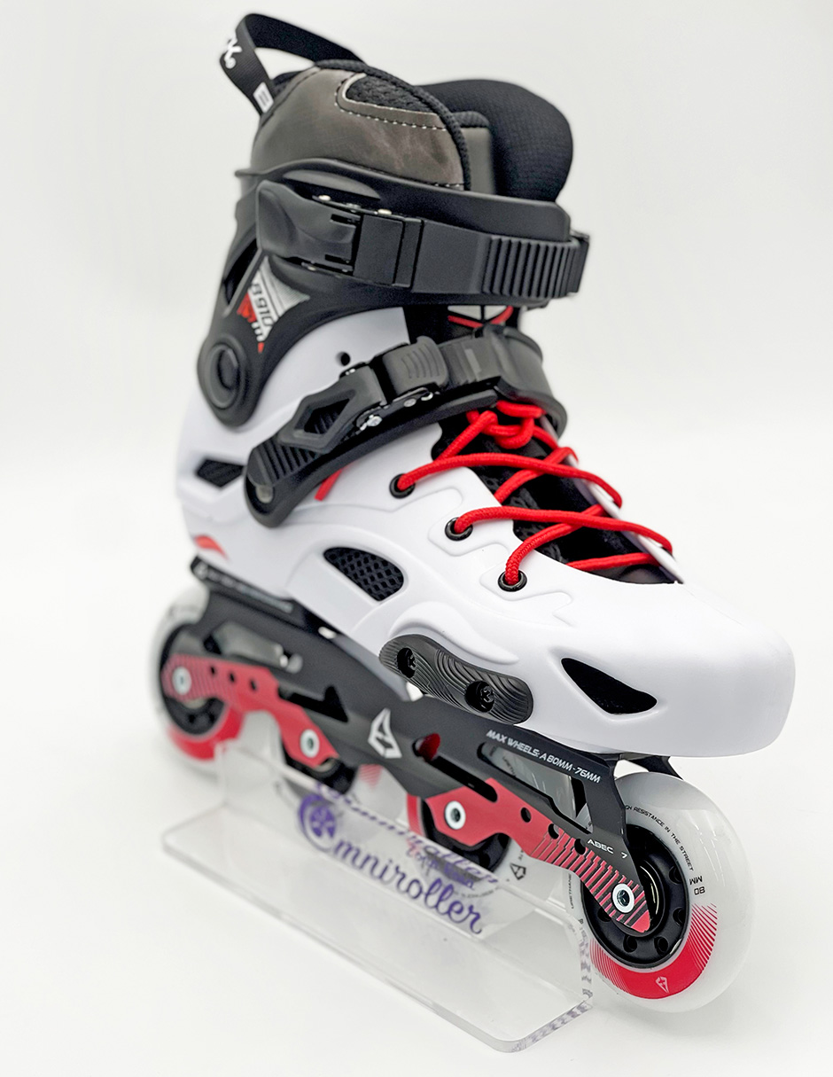 Patines Freeskate en Linea black con Fundas y Maleta Omniroller!
