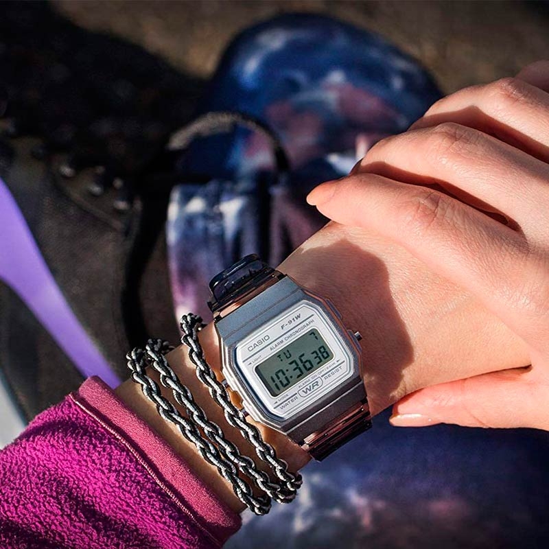 Reloj Unisex Casio F-91WS-8 Skeleton Vintage luz led con cronómetro y alarma