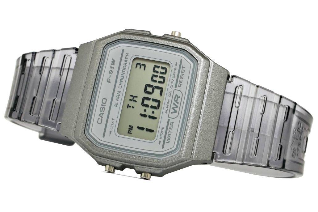 Reloj Unisex Casio F-91WS-8 Skeleton Vintage luz led con cronómetro y alarma