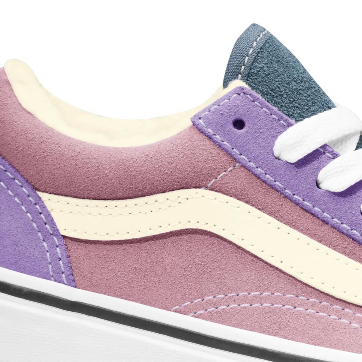 Tenis deportivo skate casual uy Old Skool de Vans Latino para niña, multicolor, mod. 1080632