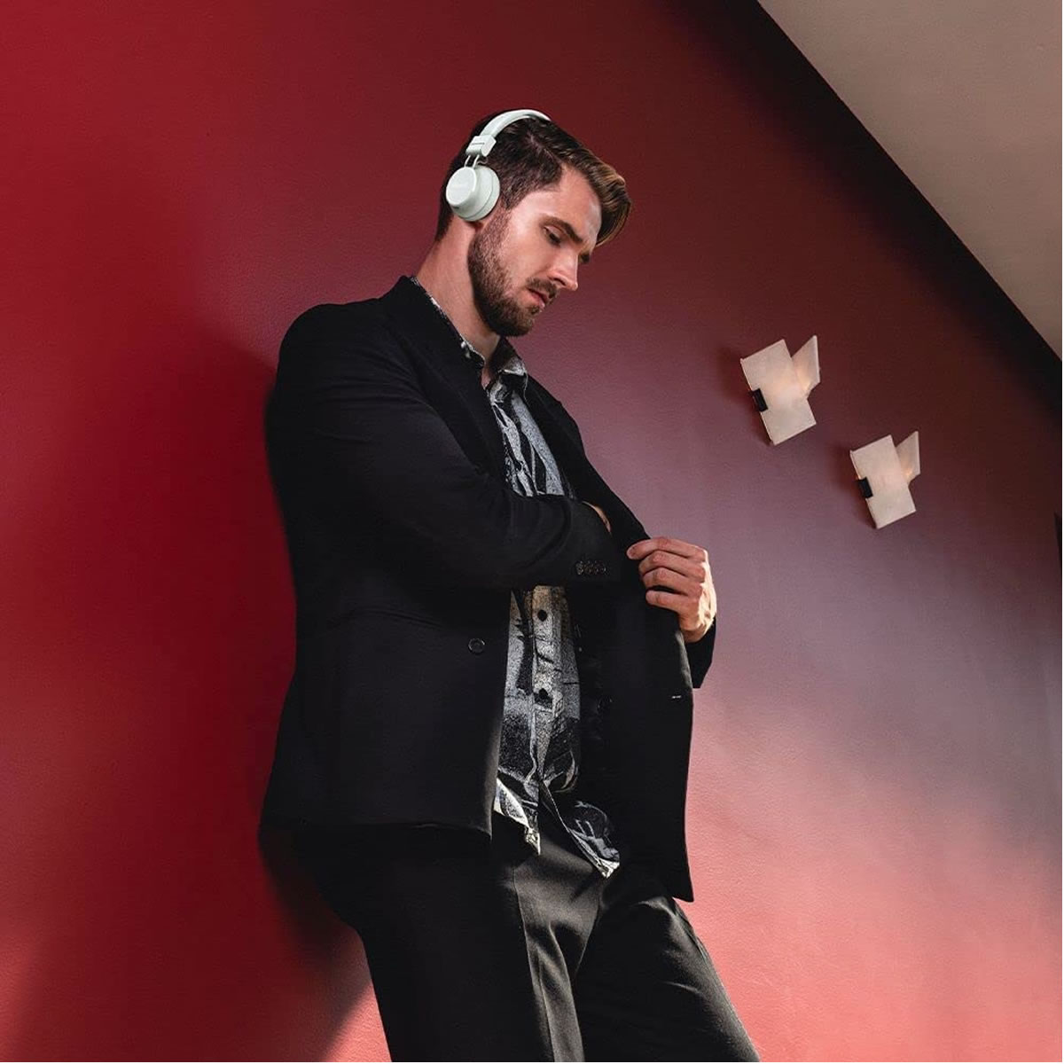 Audífonos Inalámbricos On Ear Billboard BB-H75037 SMS