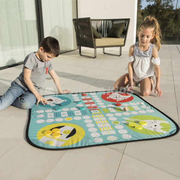 Parchís gigante de suelo