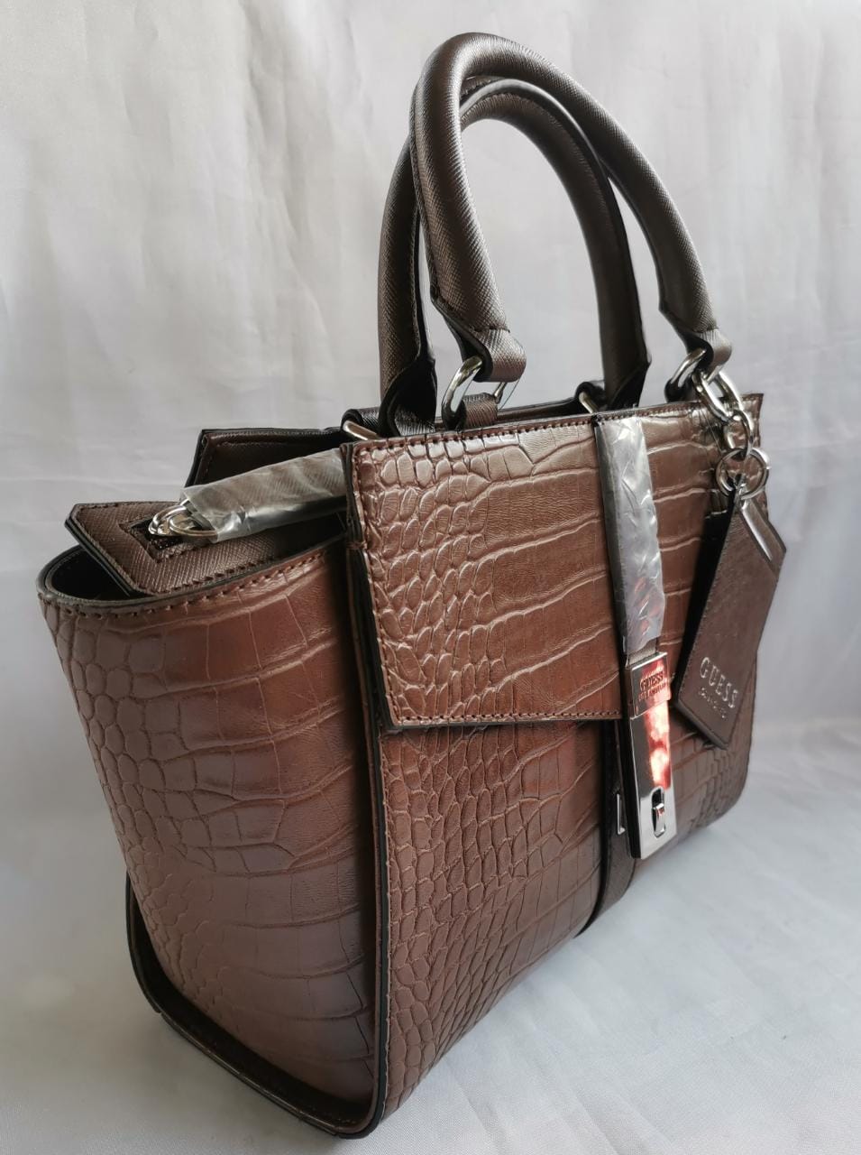 Bolsa Guess Skyla  Nueva Y 100% Original Cr765106-bro