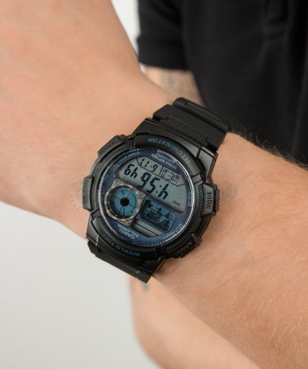      Reloj para hombre Casio Ae-1000w-2a2 deportivo resistente al agua hora mundial luz led