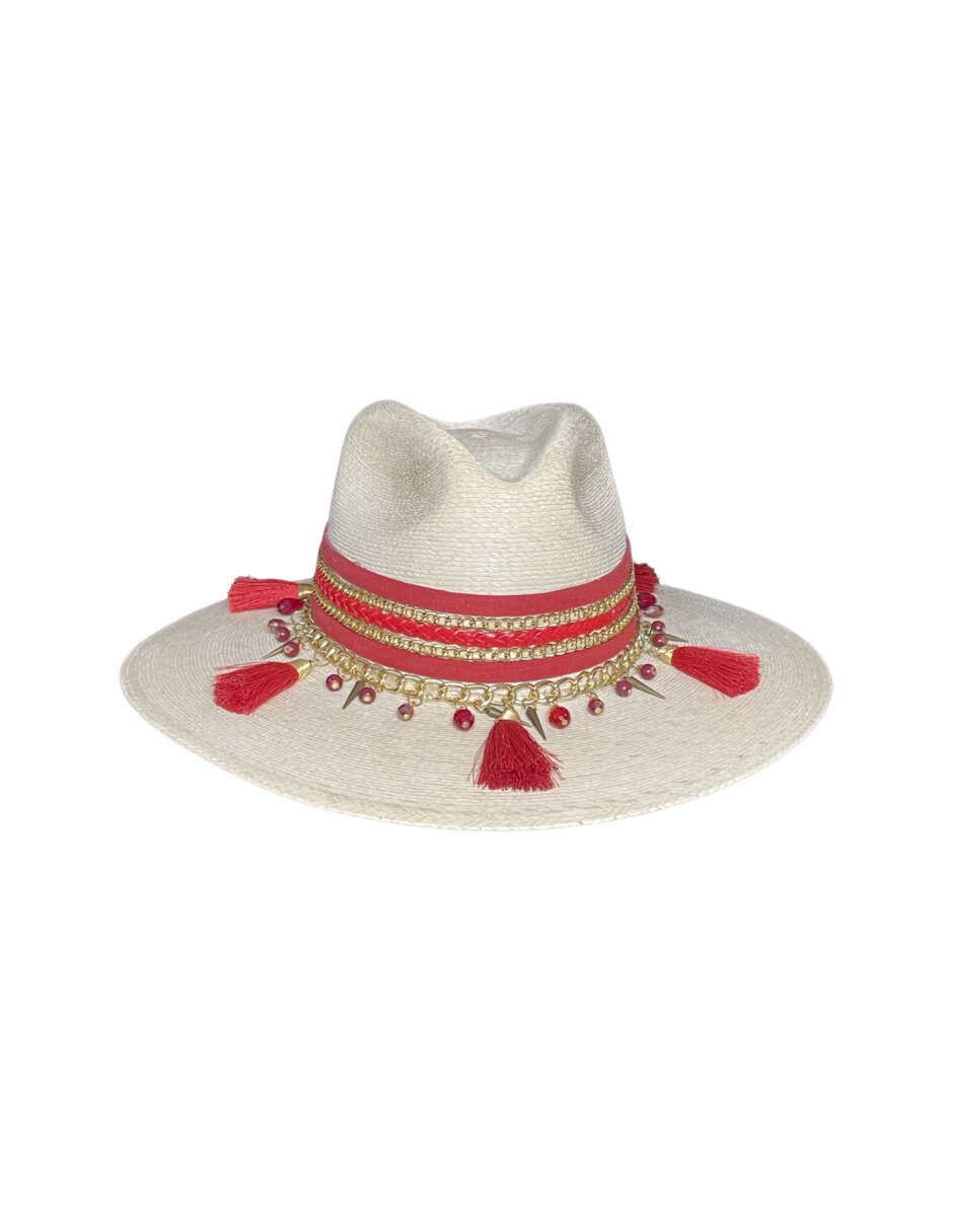 Sombrero para mujer artesanal de palma fina decorado decorado en cinta roja, cadena y detalles en pompones 