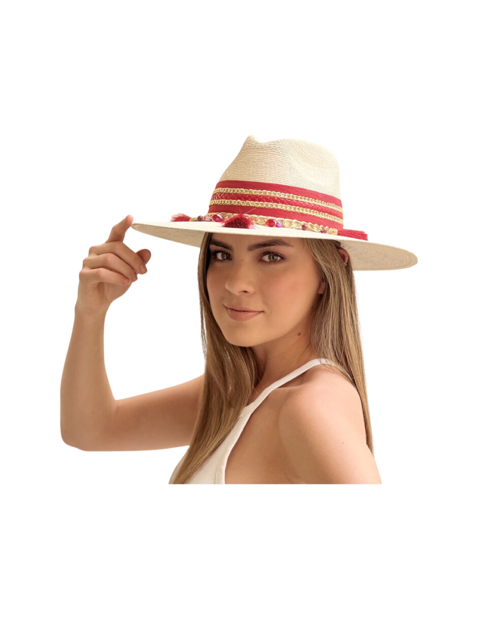 Sombrero para mujer artesanal de palma fina decorado decorado en cinta roja, cadena y detalles en pompones 