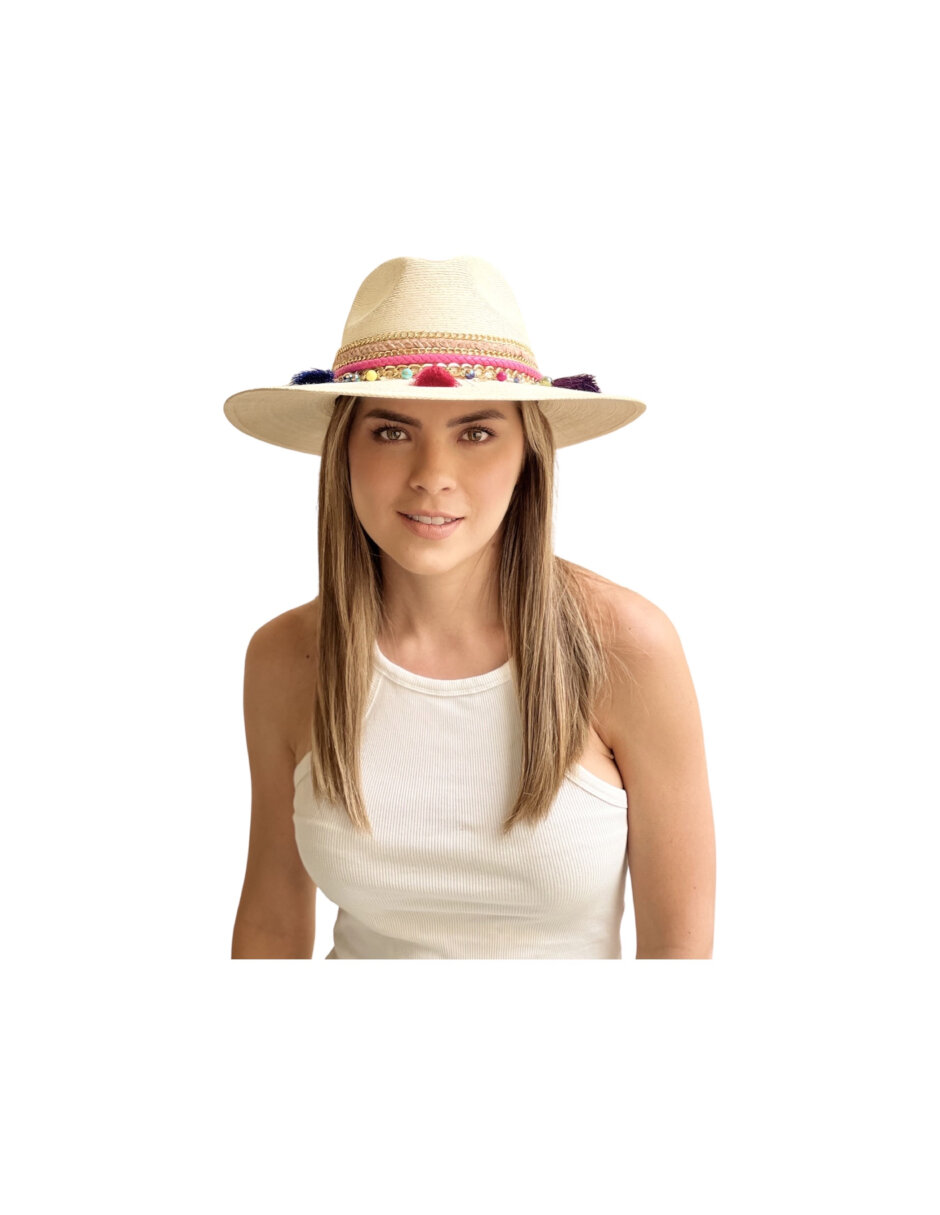 Sombrero para mujer artesanal de palma fina decorado decorado en cinta, cadena y detalles en pompones de colores