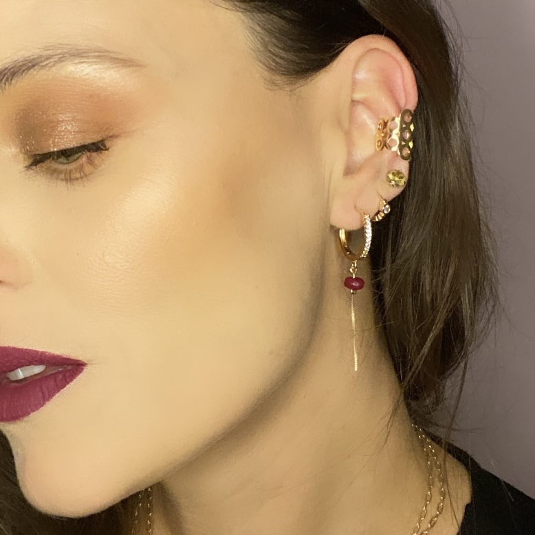 Aretes arracadas piedra Jade roja- Baño de oro 18K- Aretes dorados