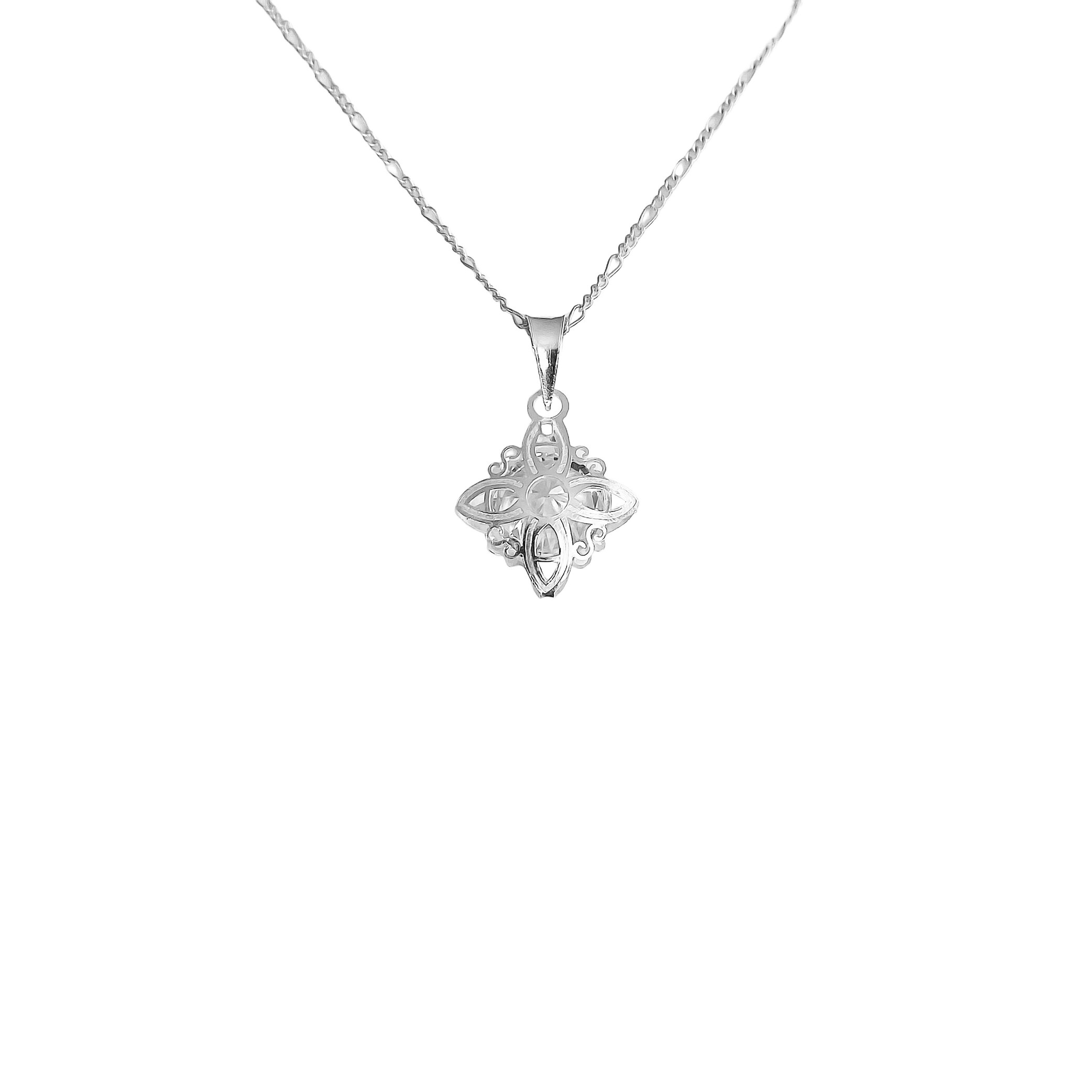 Collar Dije Nudo De Bruja Celta Con Zirconia Plata Ley 925