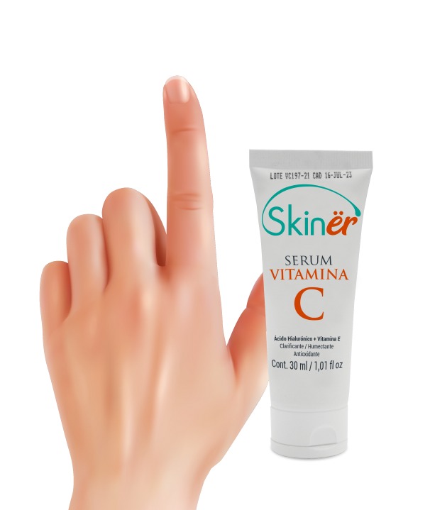 Vitamina C Facial Reduce manchas ligeras y líneas de Expresión Skinër 40 ml 