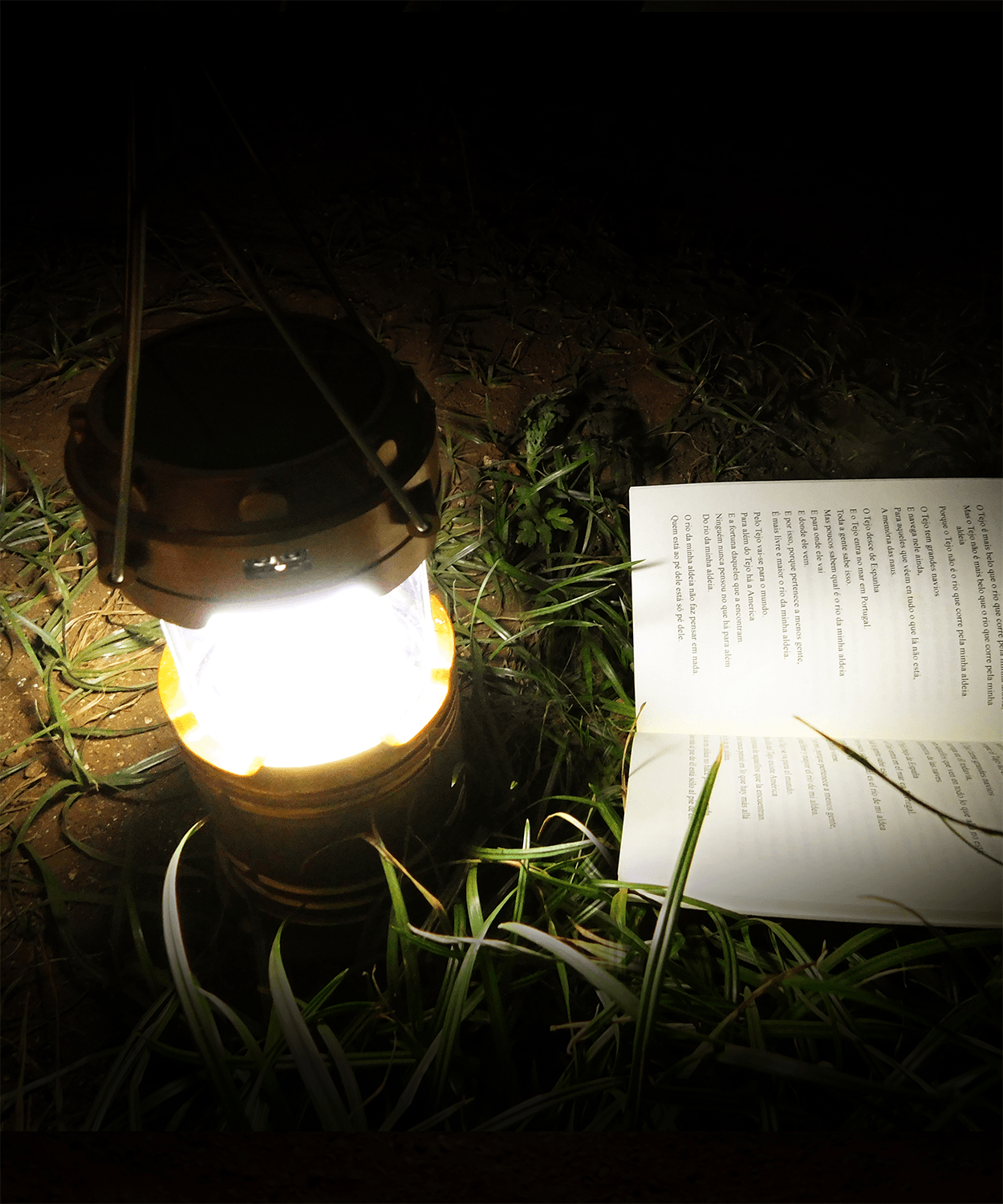 Lámpara Luz Archy de Camping Solar para Emergencia o Acampar, Doble Función, portátil y Ultra Brillante (LAM911).