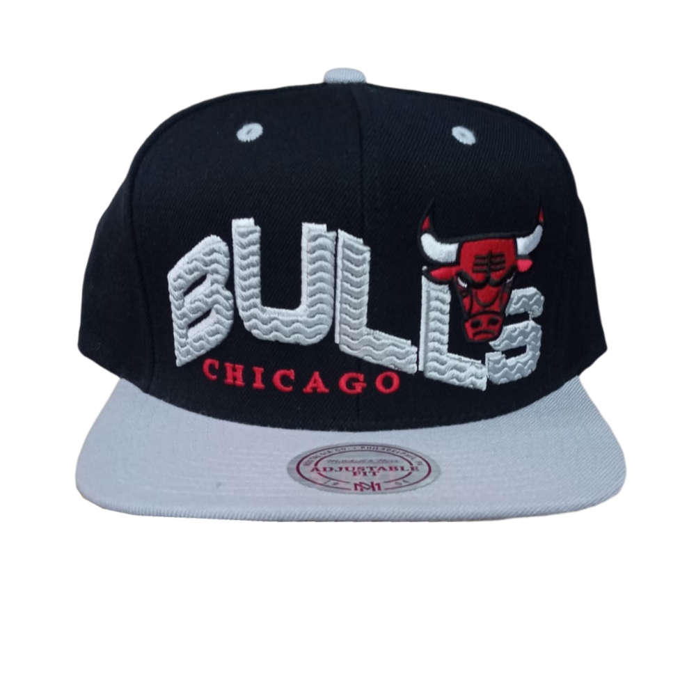 GORRA MITCHELL & NESS SNAPBACK CHICAGO BULLS NEGRO NZ06Z
