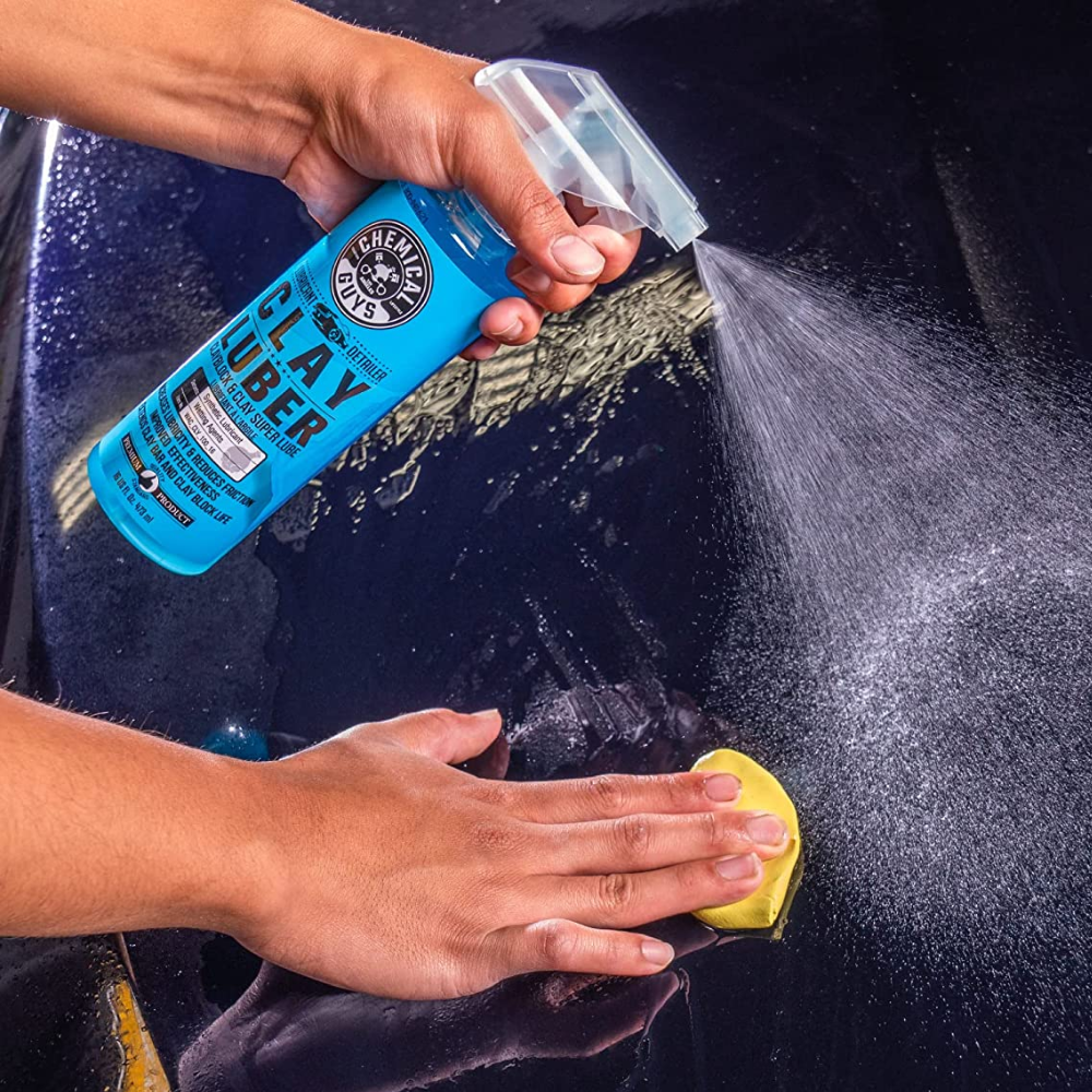 Kit de lubricante sintético Chemical Guys (Barra de Arcilla y lubricante de tamaño Mediano)