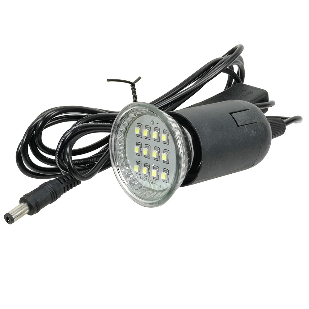 Sistema Solar Portatil para Iluminacion y Carga de Dispositivos es Ideal para Campamentos y Actividades al Aire Libre / Master / MP-KIT5W