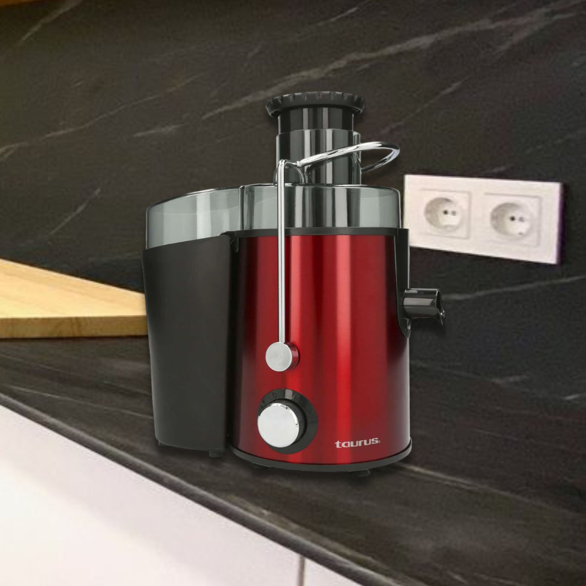 EXTRACTOR DE JUGOS TAURUS BOCA ANCHA  RO