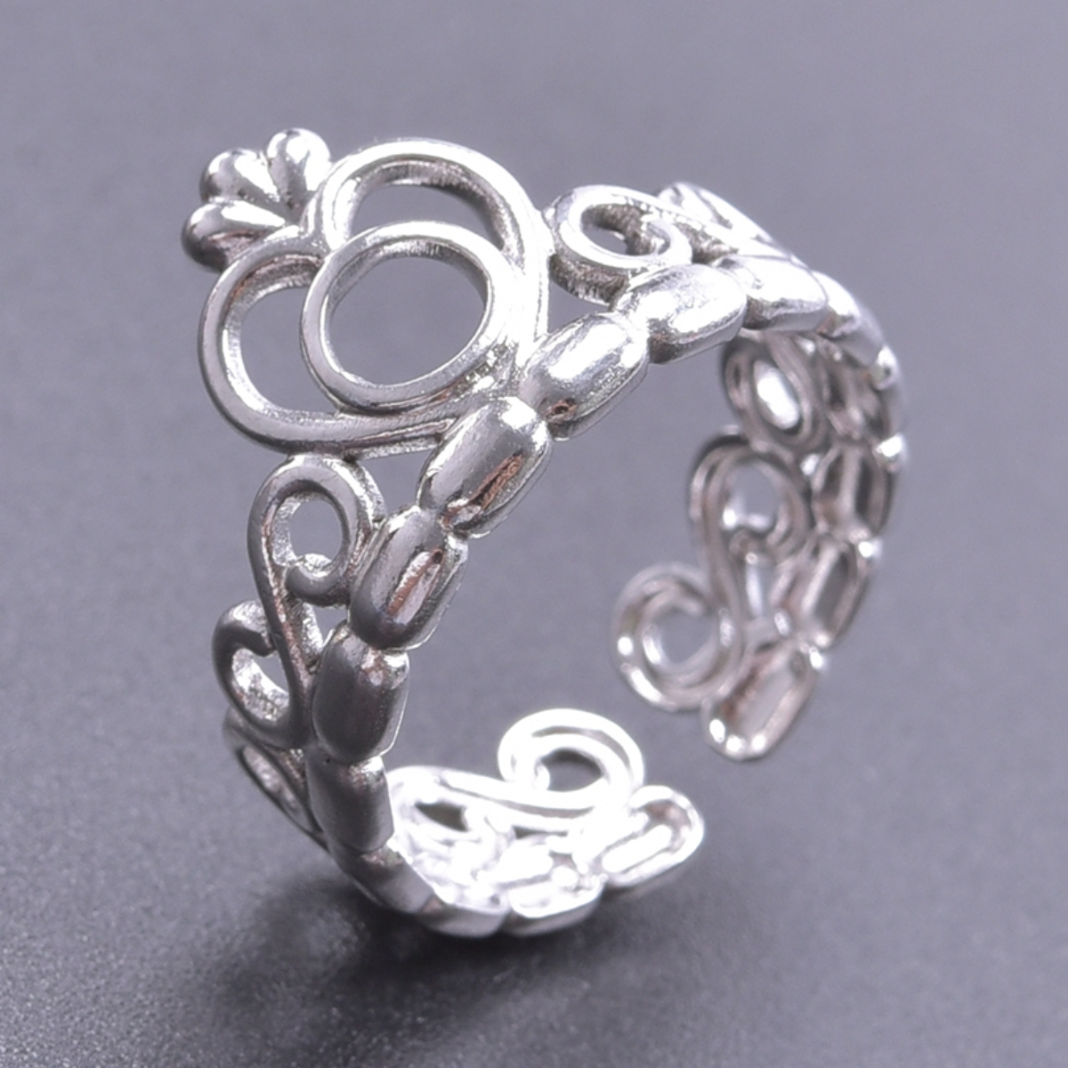 Anillo Diseño Corona Talla Ajustable Acero Inoxidable Plateado Mujer Moda