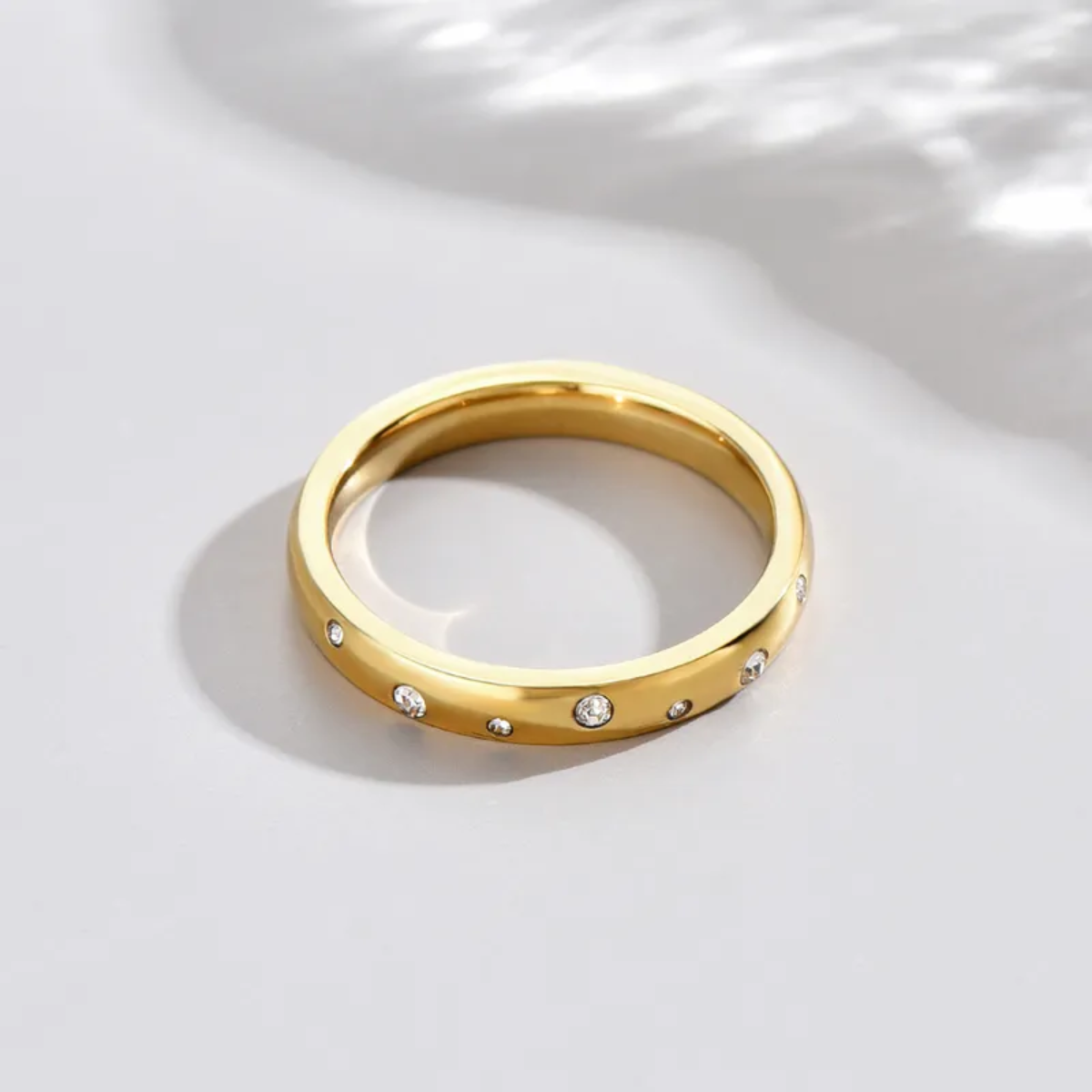 Anillo Talla #8 Acero Inoxidable Dorado Mujer Moda