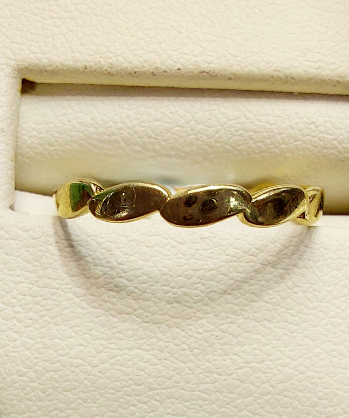 Anillo Romano Oro 10 K. + Obsequio