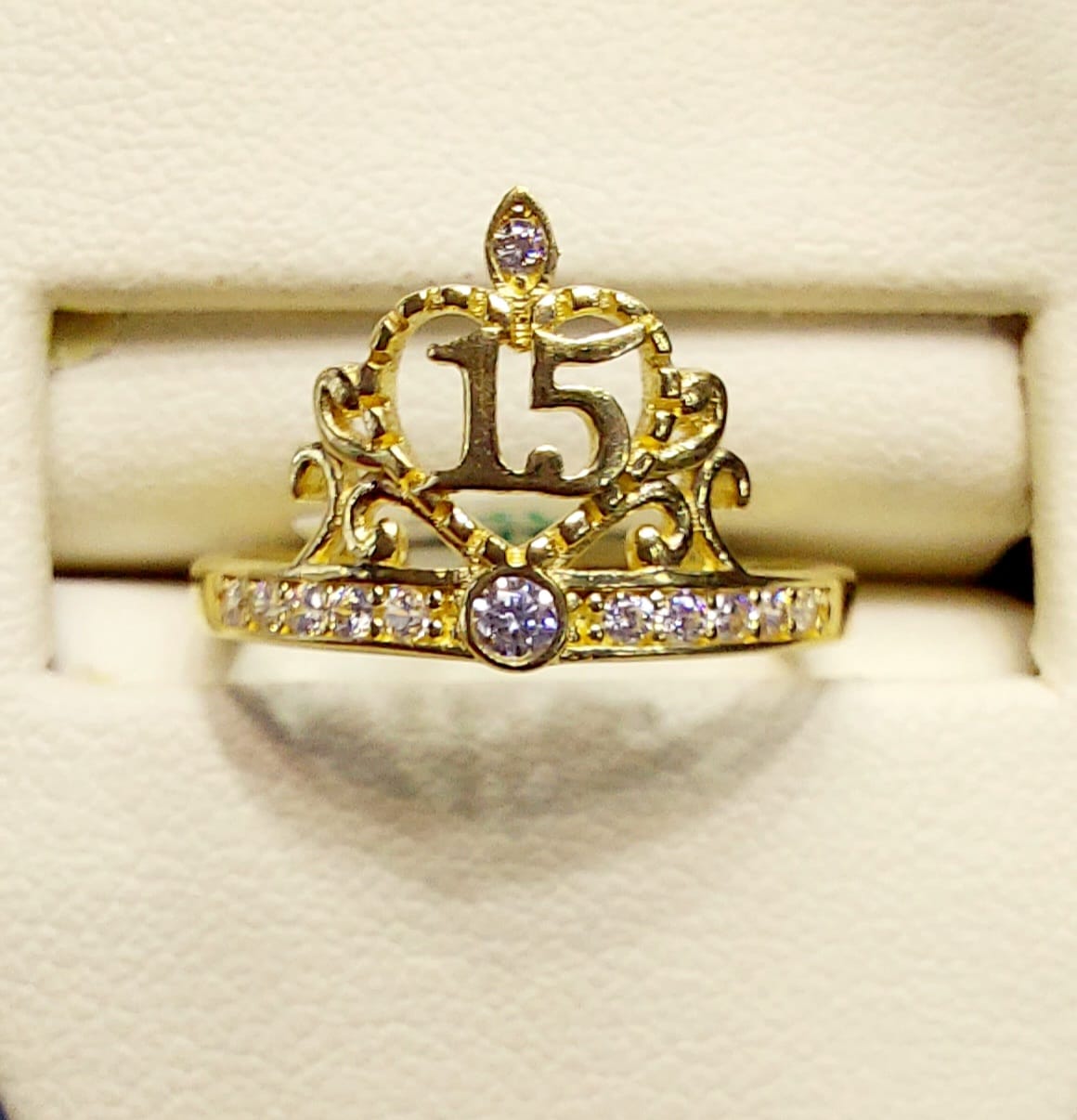 Anillo Mi Corona 15 Años Oro 10 K. + Obsequio