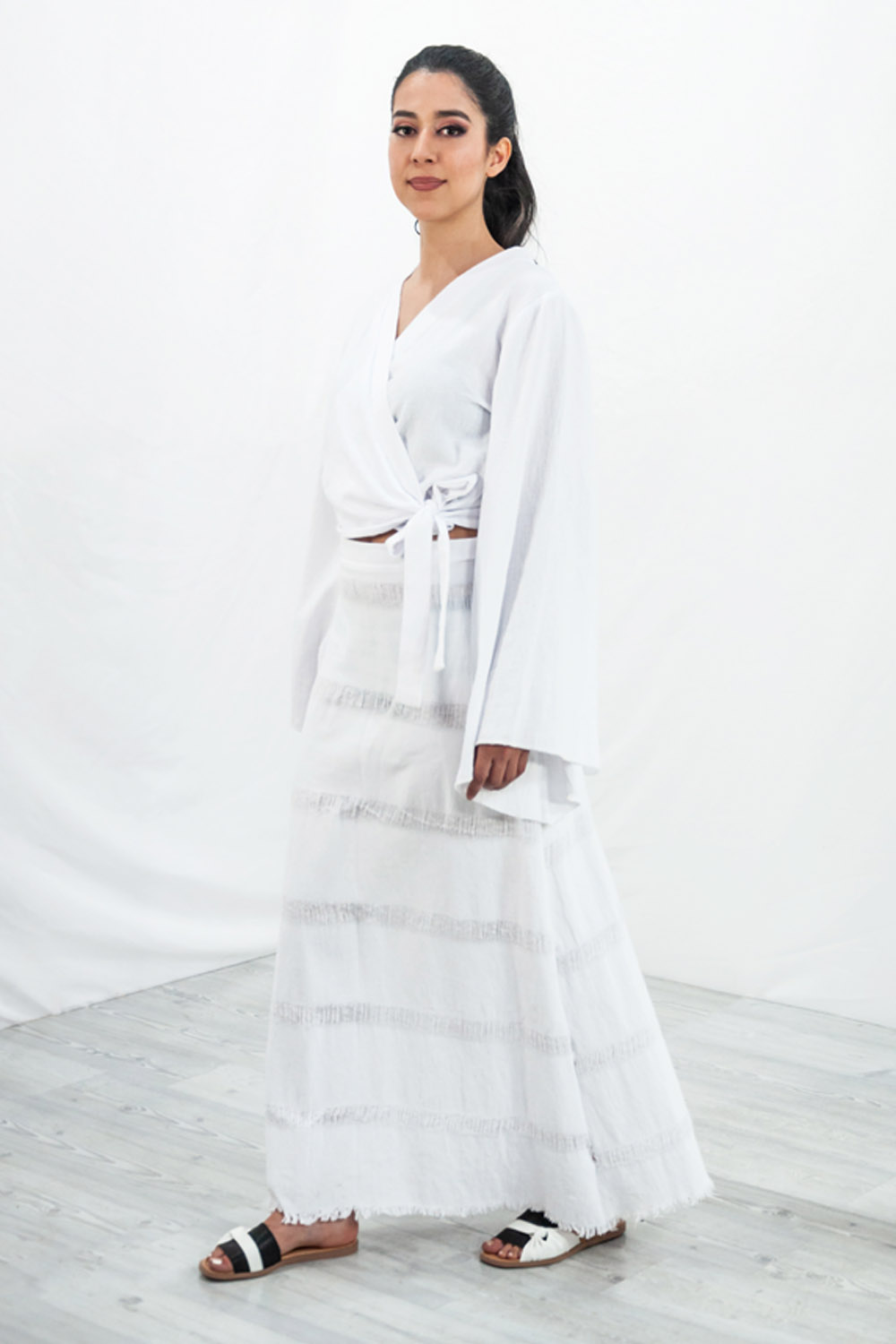 Blusa cruzada A ÁNGELOZANO de manta algodón con tirantes AL-W15