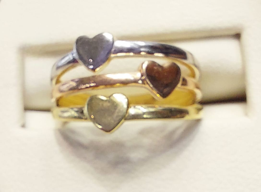 Anillo 3 Corazones 3 Oros 10 K. + Obsequio
