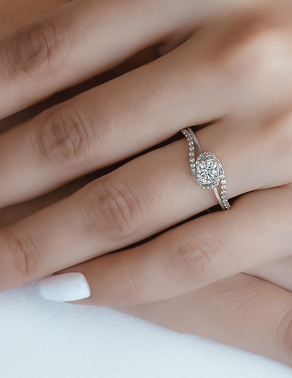 ANILLO DE COMPROMISO 10K ORO BLANCO CON PIEDRA LANA ABBA JOYAS