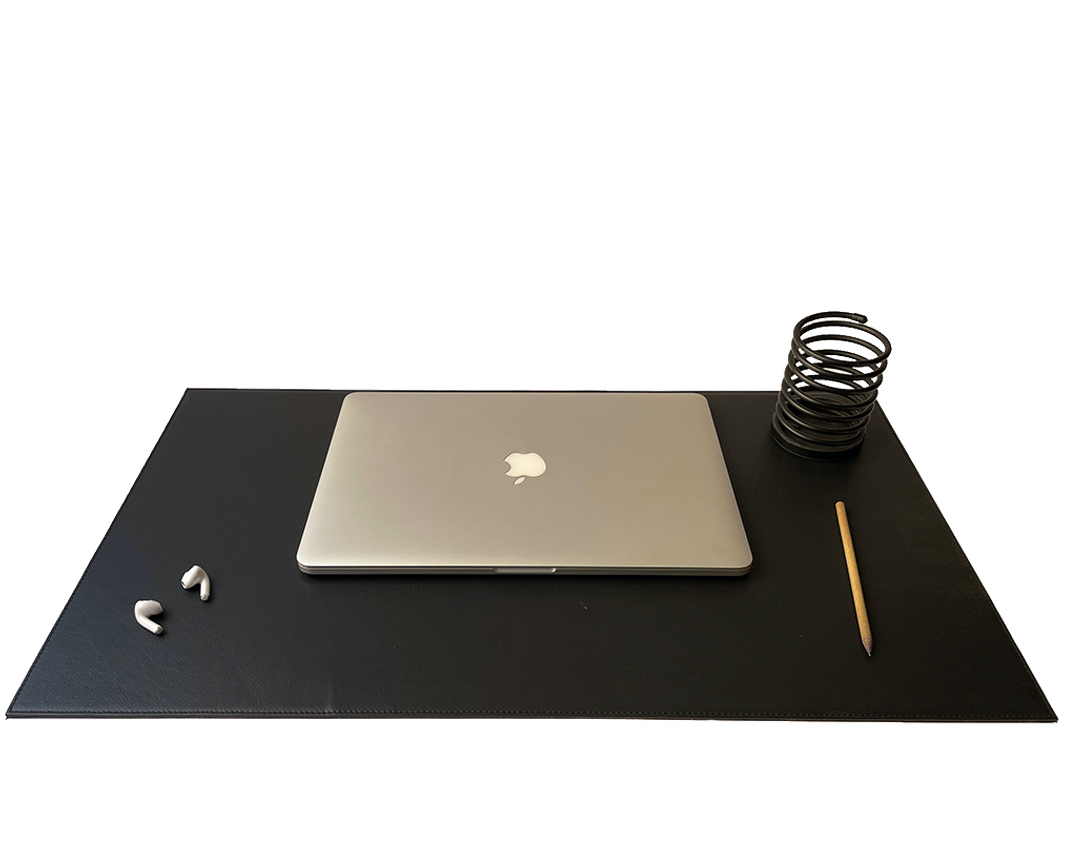 Tapete Para Escritorio Laptop De Cuero Natural negro (marca Daju)