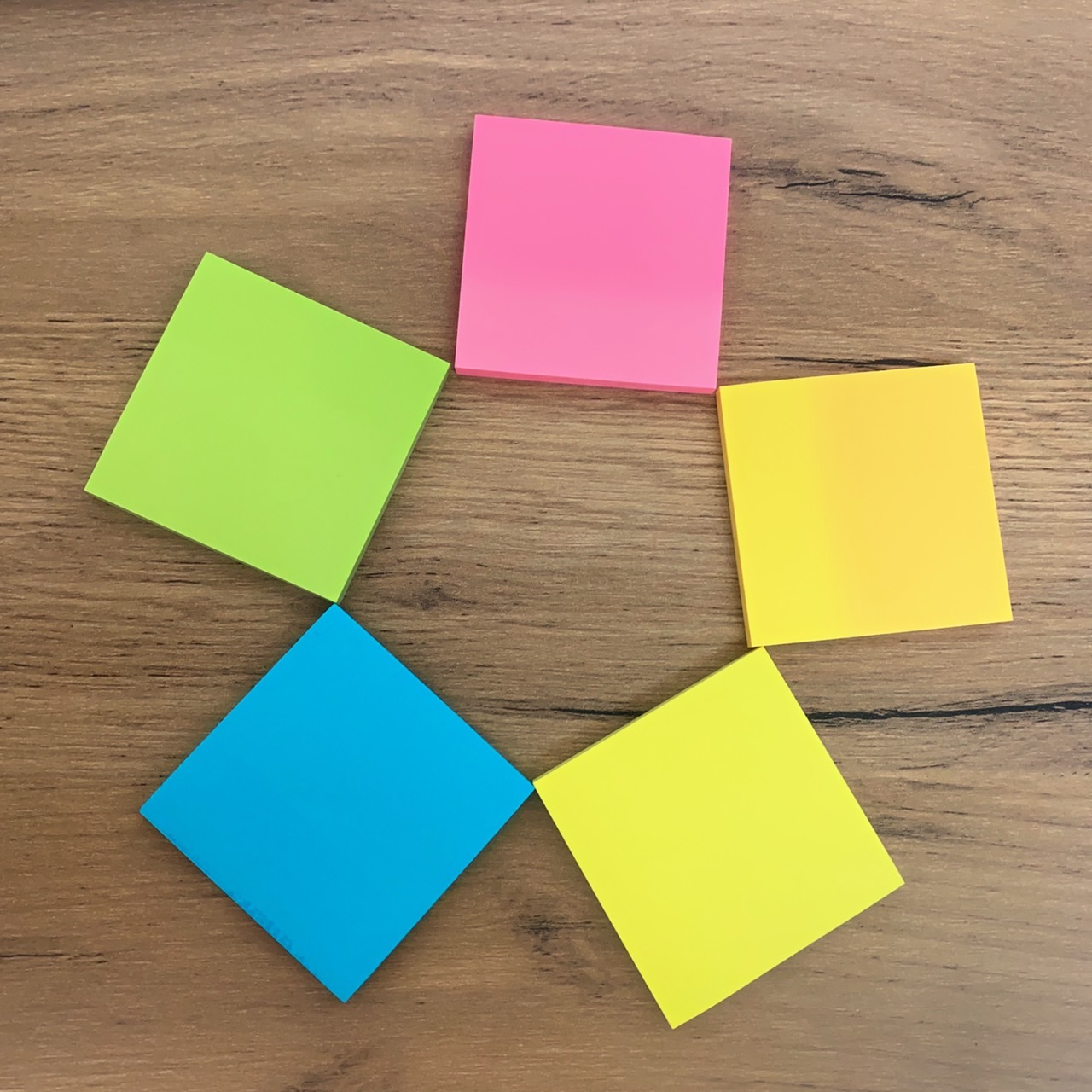 Notas Adhesivas Removibles Chica,Posits de Colores, Pack de 5 Bloc de Notas 50 x 50 mm para Recordatorios, escuela, oficina trabajo total 250 hojas