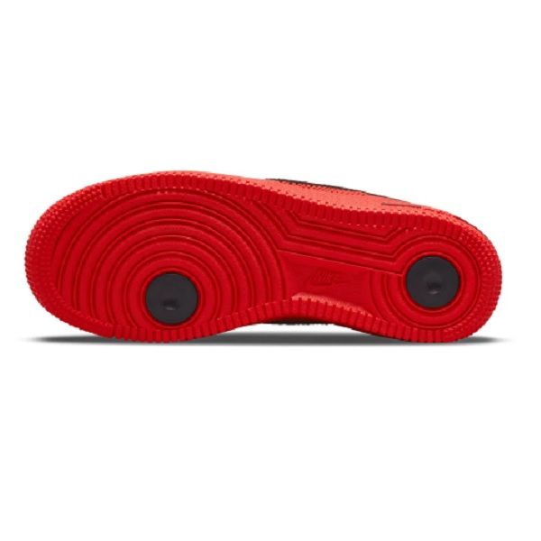 Tenis Nike Air Force 1 LV8 Rojo/negro Unisex