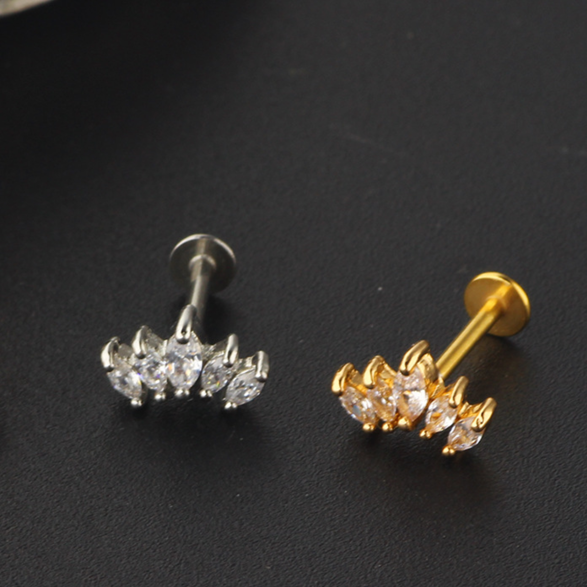 Piercing con Zirconia