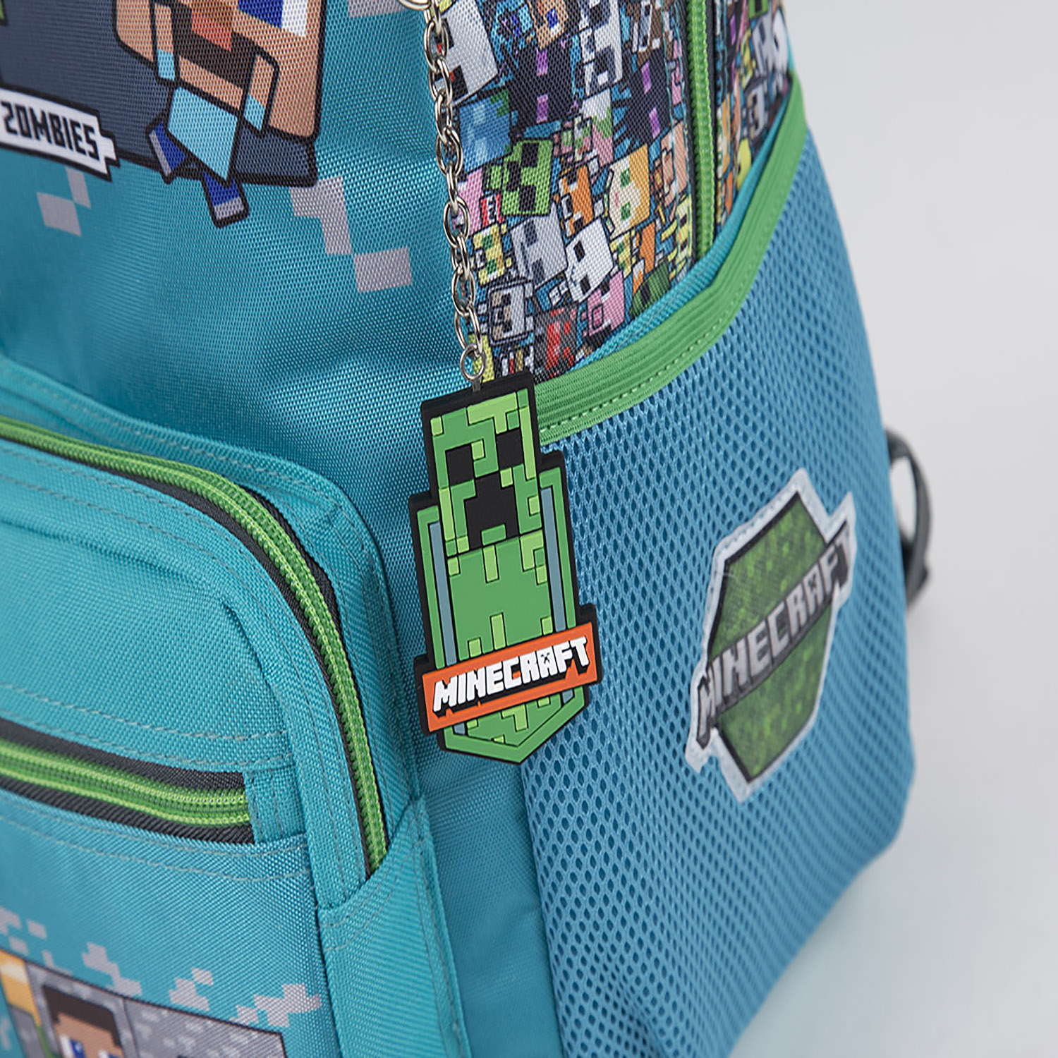 Mochila Escolar Grande Chenson Primaria Minecraft Zombie MC65606-9 Graviola