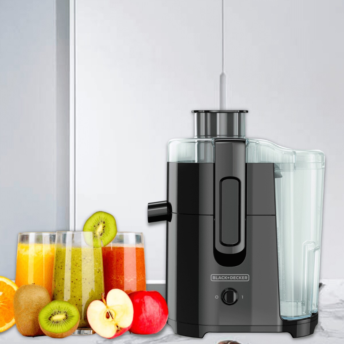 Extractor de Jugo Black + Decker JE2400BD negro con jarra para jugo. - DE  HOGAR