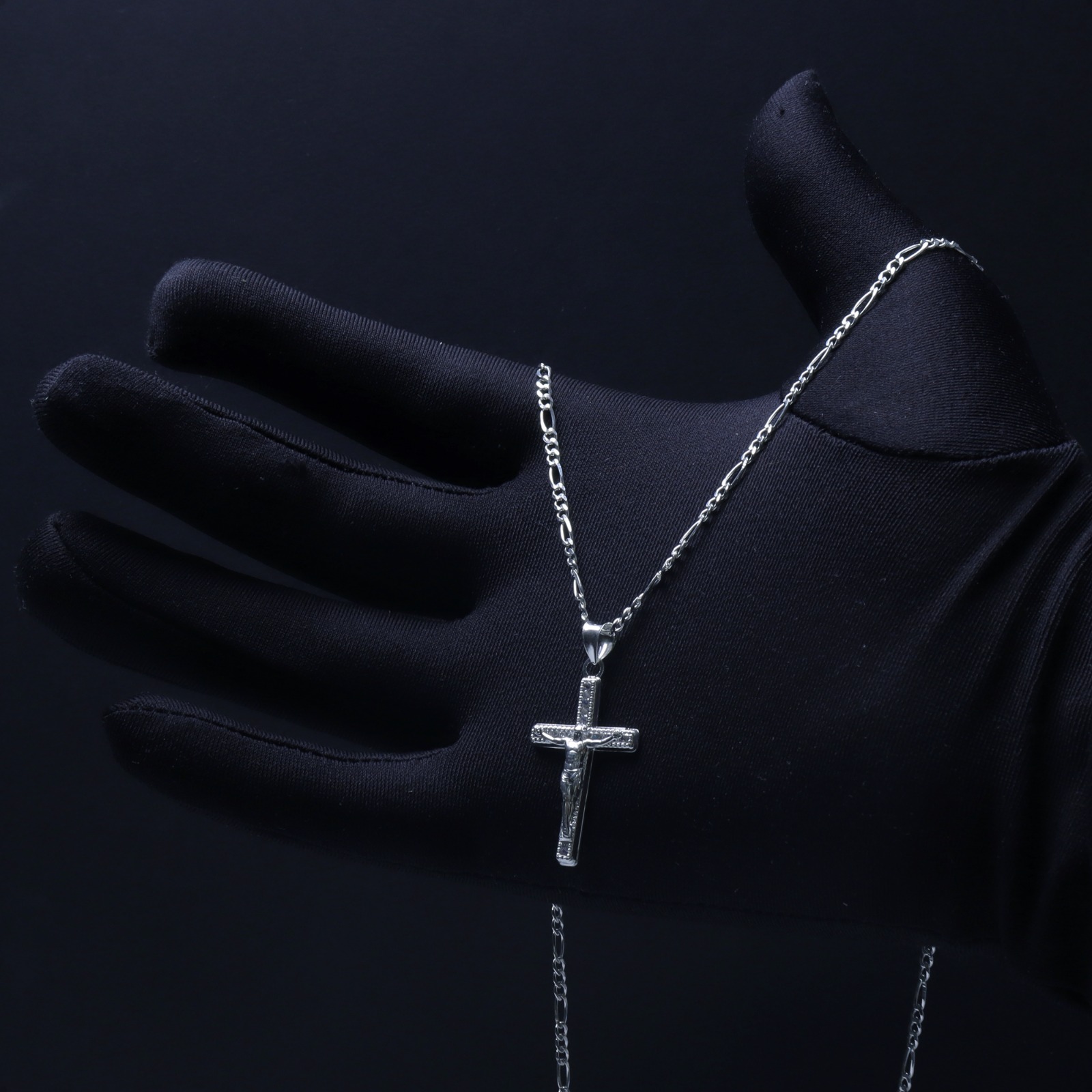 Cadena Con Dije Cruz Cristo Figaro  60cm Plata 925
