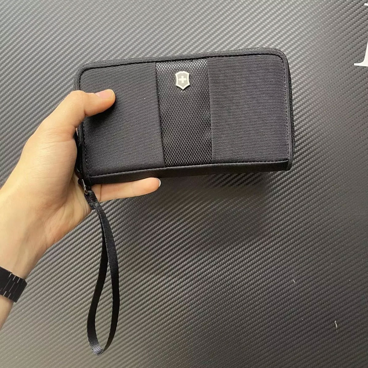Cartera para teléfono movil con siete ranuras, Accesorios de viaje, color Negro, Victorinox