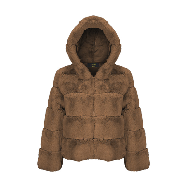 Chamarra  para dama Modelo Lidia Corta von peluche forrado de la parte de adentro 