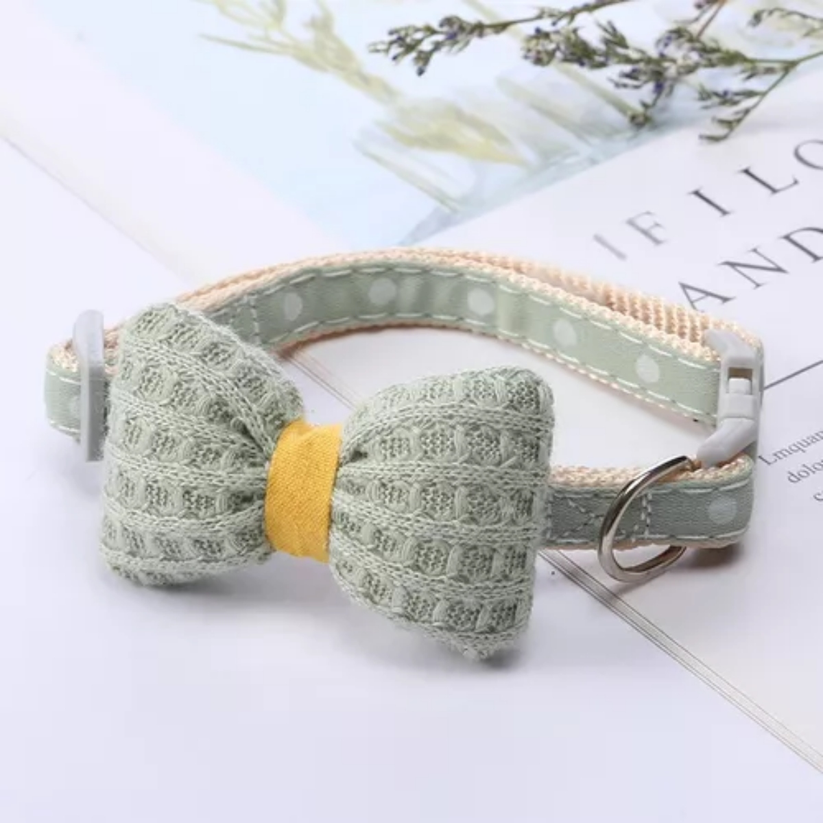 Collar Con Moño Para Gato Y Razas Pequeñas