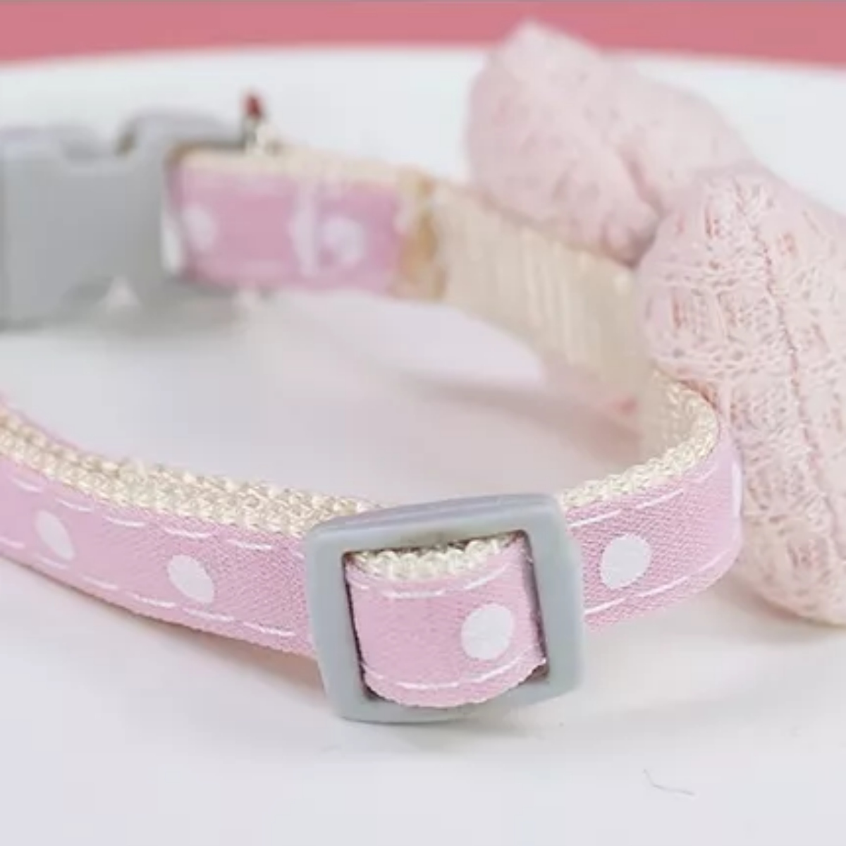 Collar Con Moño Para Gato Y Razas Pequeñas