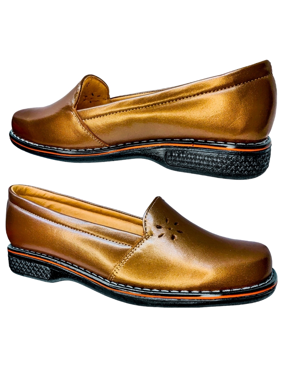 Zapato Suave para Pie Delicado Dama Confeccionado en Piel de Borrego y Cómodo Amplio Ajuste