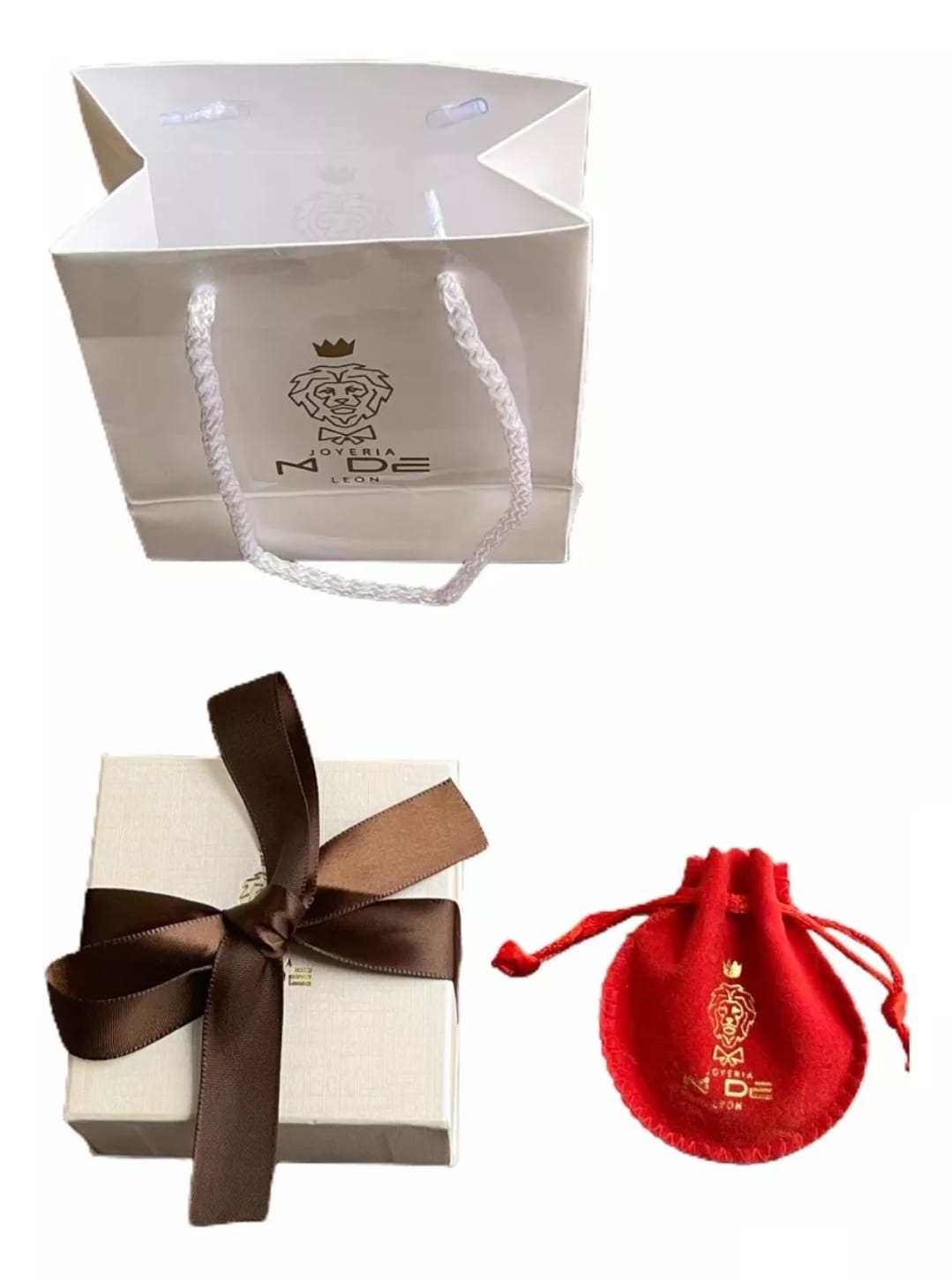 Collar Corazon Mini Liso Oro 10 K  + Obsequio 