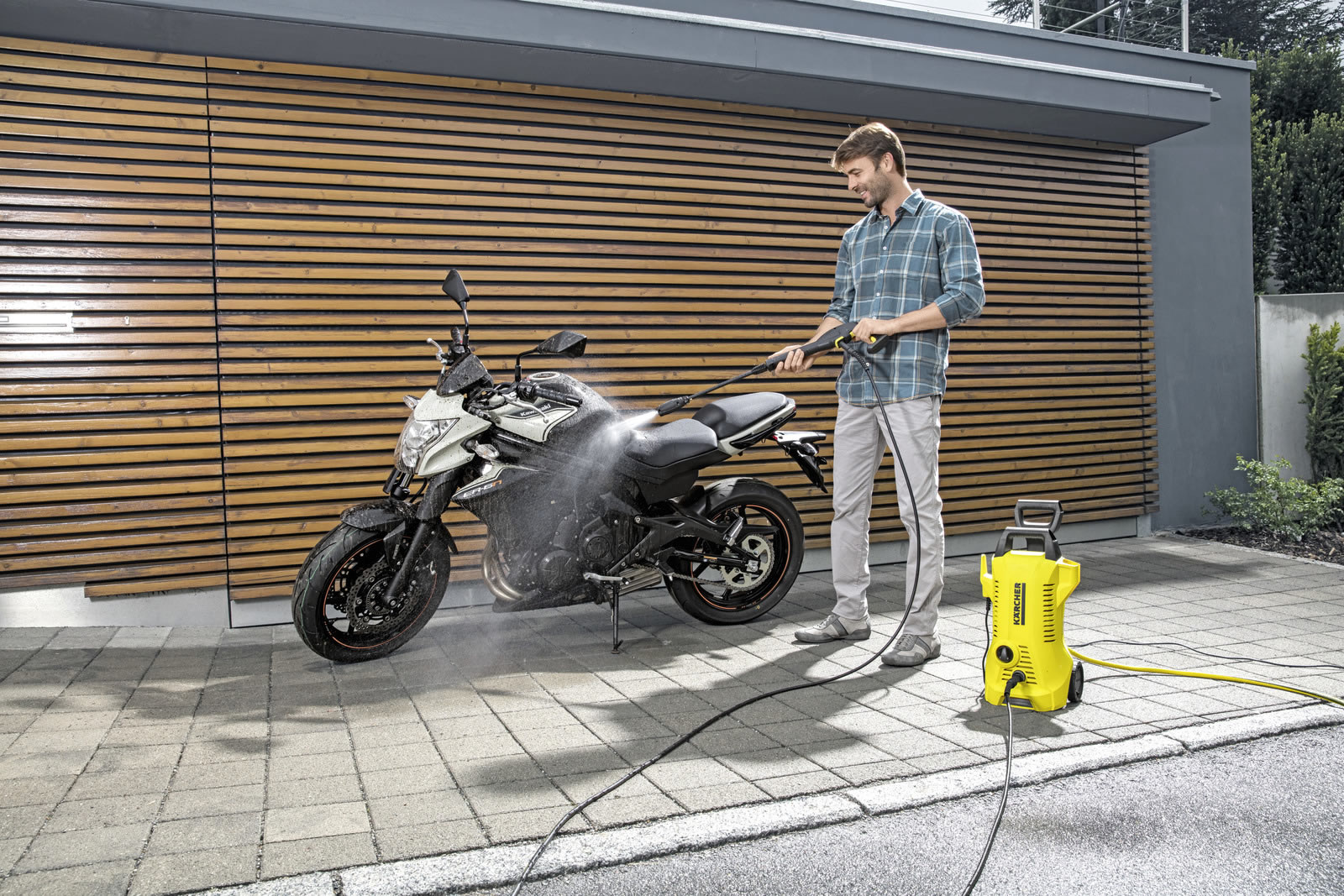 Hidrolavadora Eléctrica De Alta Presión Karcher K2 Power Control SMS