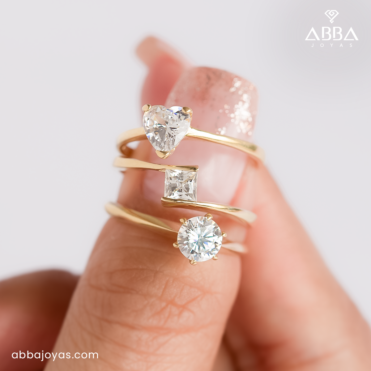 ANILLO DE COMPROMISO 14K ORO AMARILLO CON PIEDRA CORAZÓN SWAROVSKI ABBA JOYAS