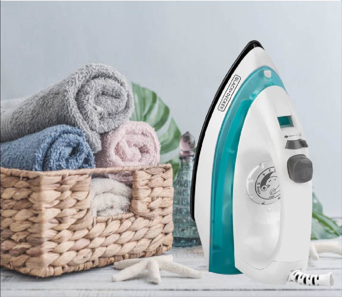 PLANCHA DE VAPOR SUELA ANTIADHERENTE BLANCO/AZUL B&D